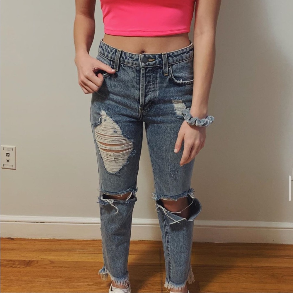 NEW LF DISTRESSED JEANS